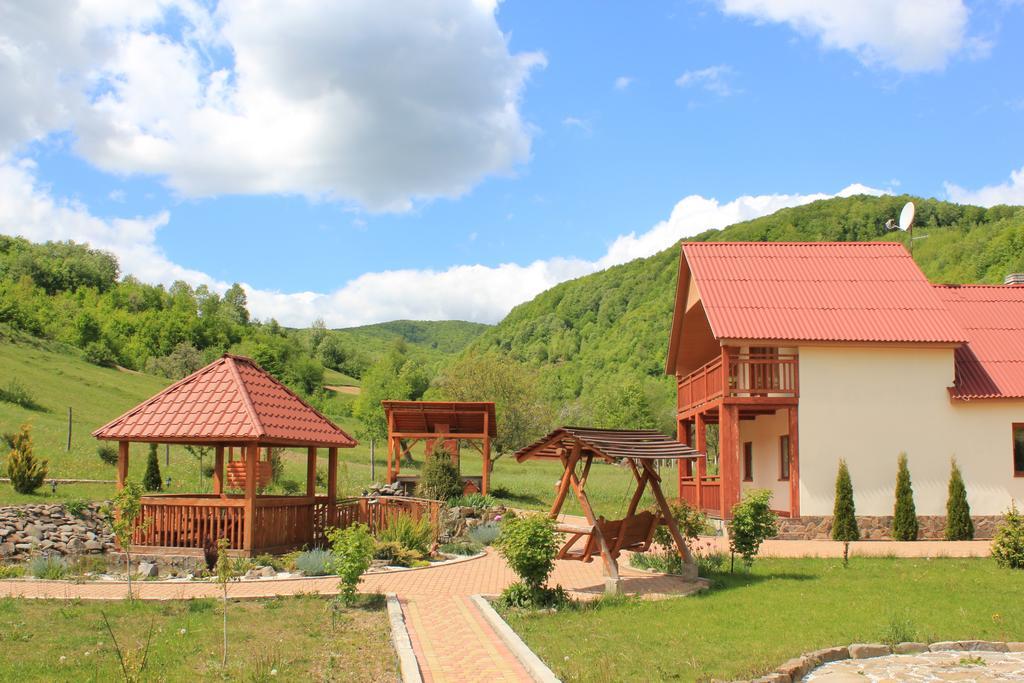 Svit Sontsya Tur'ya Polyana Exterior foto