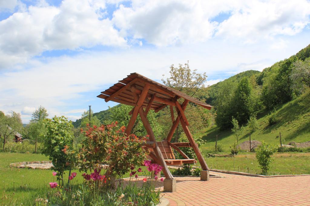 Svit Sontsya Tur'ya Polyana Exterior foto